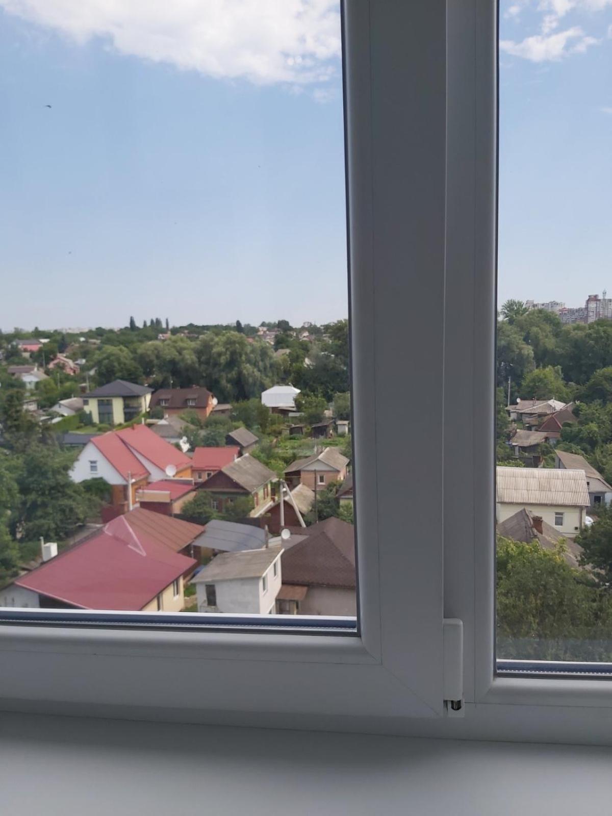 Light Apartments TTchernihiv Extérieur photo